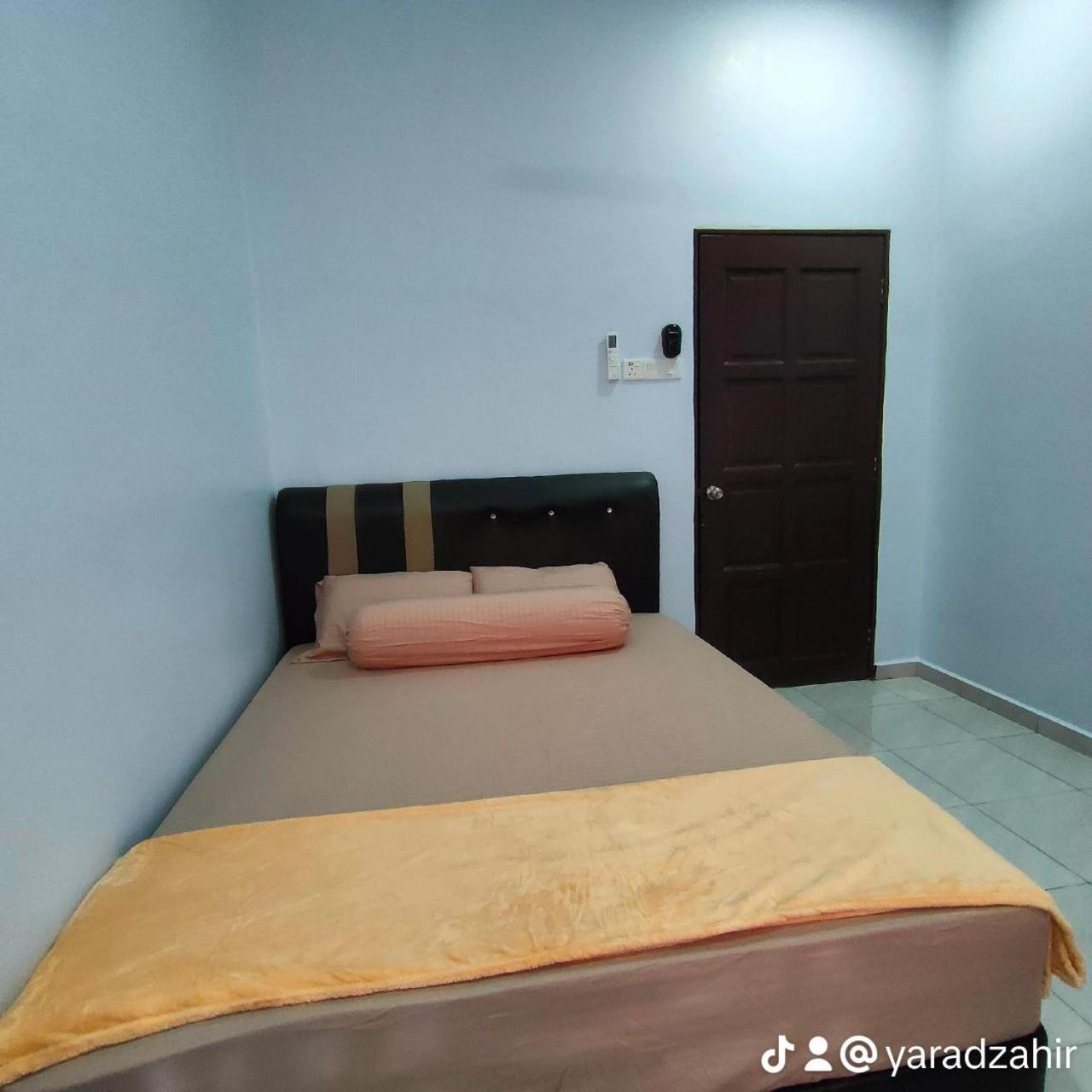 Kepala Batas  Homestay Habi Residence מראה חיצוני תמונה